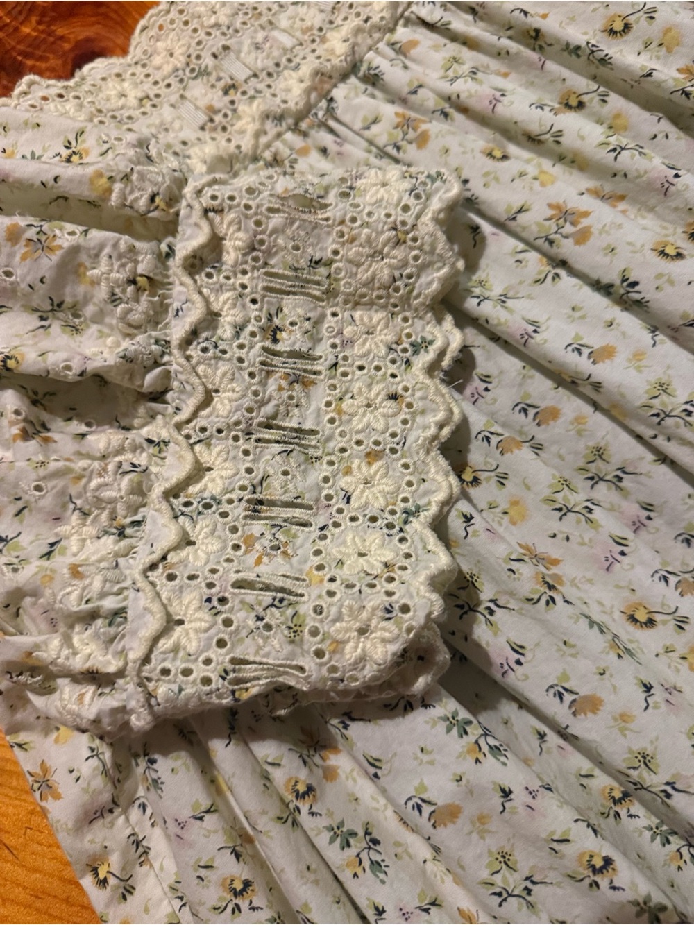 Doen Cream Mini Dress with Yellow Floral Print - Picture 2 of 5